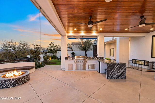 379 Camino A Las Casitas, Rio Rico, AZ 85648