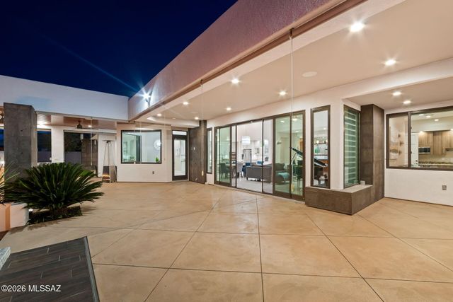 379 Camino A Las Casitas, Rio Rico, AZ 85648