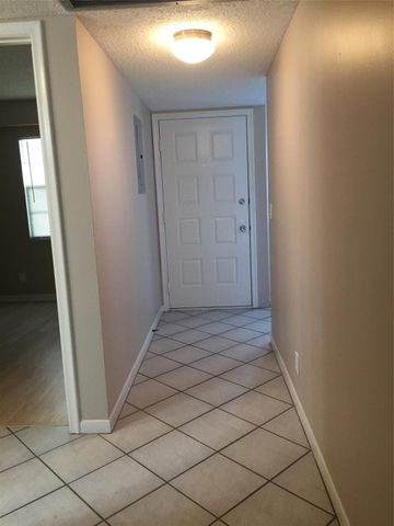 1100 SW 128th Terrace 402, Hollywood, FL 33027