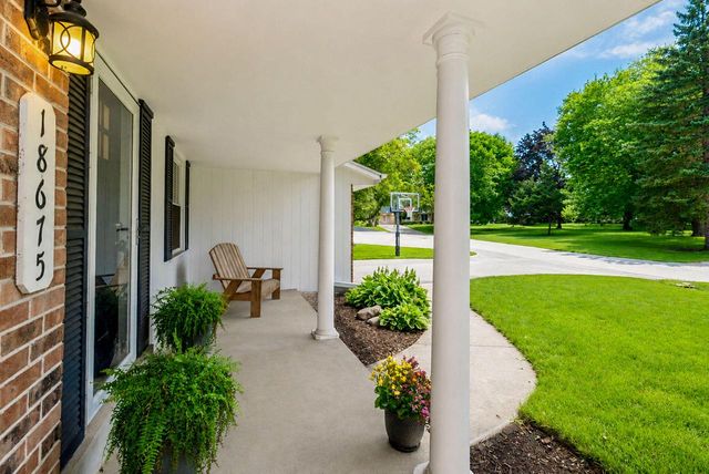 18675 Anita COURT, Brookfield, WI 53045