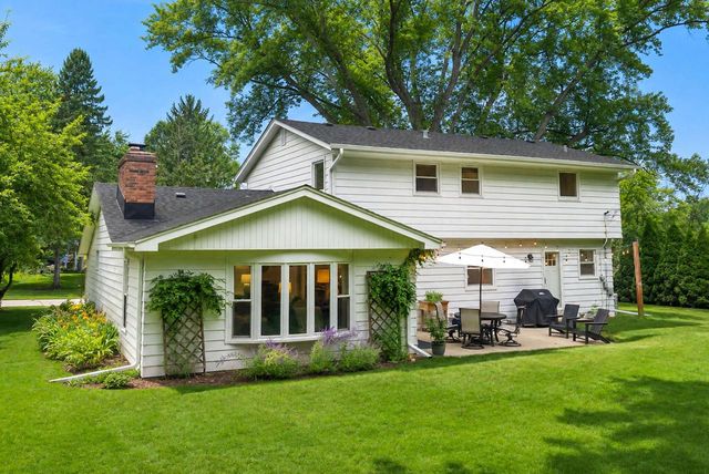 18675 Anita COURT, Brookfield, WI 53045