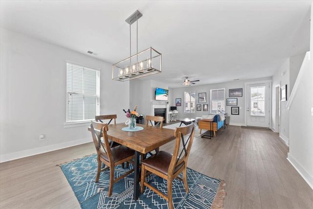 1678 Indy Drive, North Charleston, SC 29405