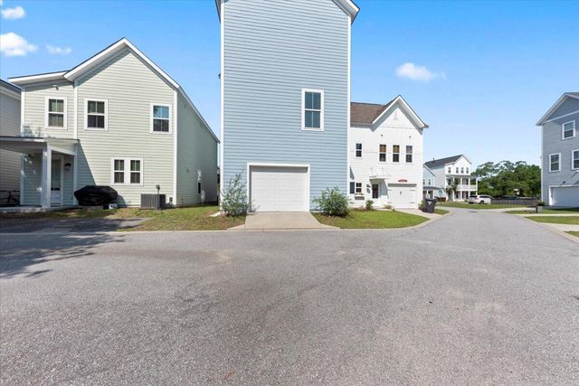 1678 Indy Drive, North Charleston, SC 29405