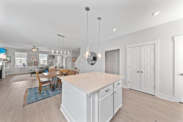 1678 Indy Drive, North Charleston, SC 29405