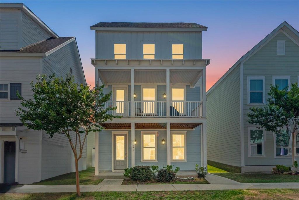 1678 Indy Drive, North Charleston, SC 29405