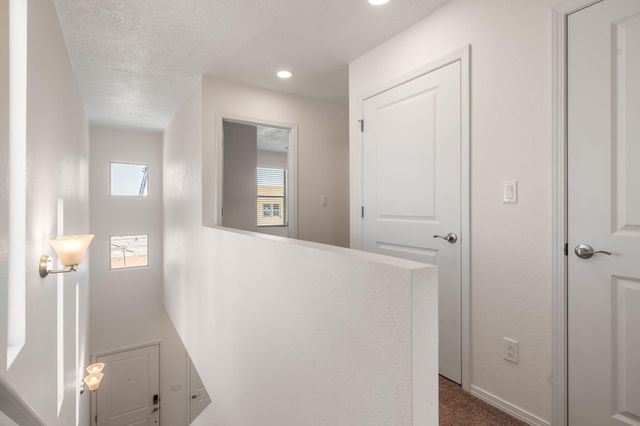 8940 Mountain Ash Avenue SW, Albuquerque, NM 87121