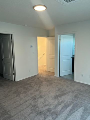 8940 Mountain Ash Avenue SW, Albuquerque, NM 87121