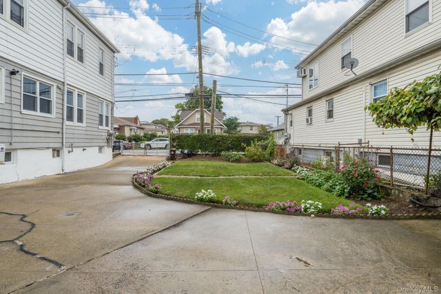 22610 147th Avenue, Springfield Gardens, NY 11413