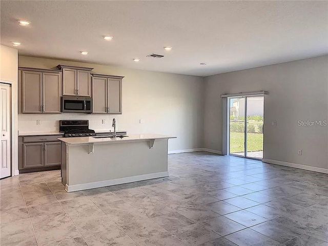 1307 OAK CREST STREET, Davenport, FL 33837