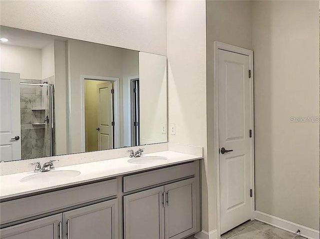 1307 OAK CREST STREET, Davenport, FL 33837