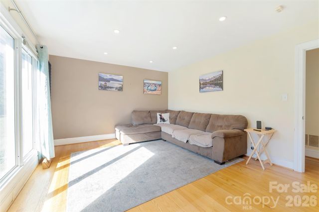 6268 Long Island Road, Catawba, NC 28609