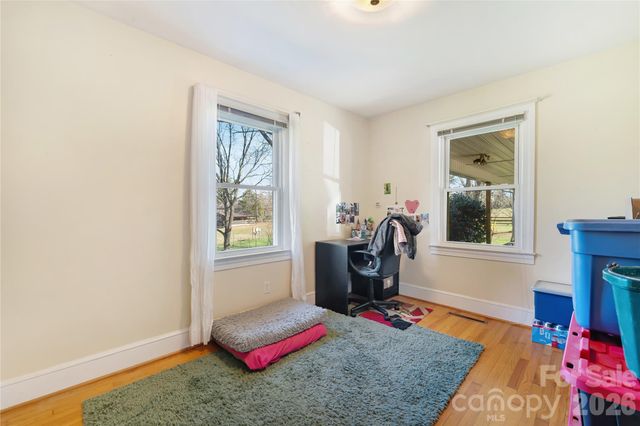 6268 Long Island Road, Catawba, NC 28609