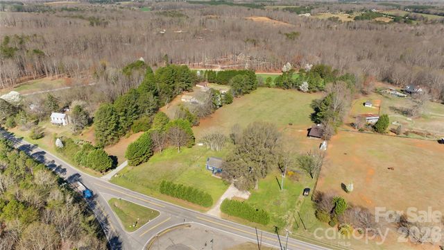 6268 Long Island Road, Catawba, NC 28609