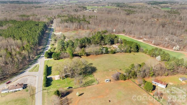 6268 Long Island Road, Catawba, NC 28609