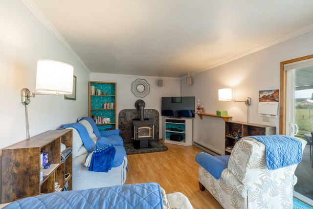 16101 N Mount Spokane Park Dr, Mead, WA 99021