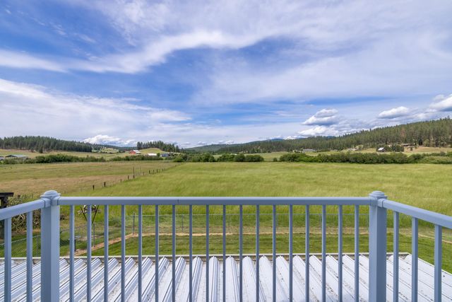 16101 N Mount Spokane Park Dr, Mead, WA 99021