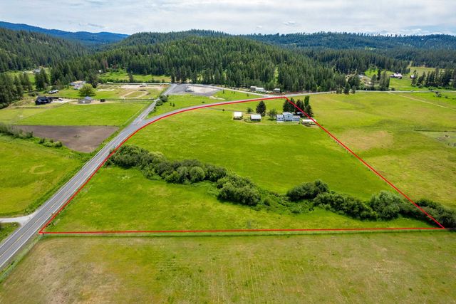 16101 N Mount Spokane Park Dr, Mead, WA 99021