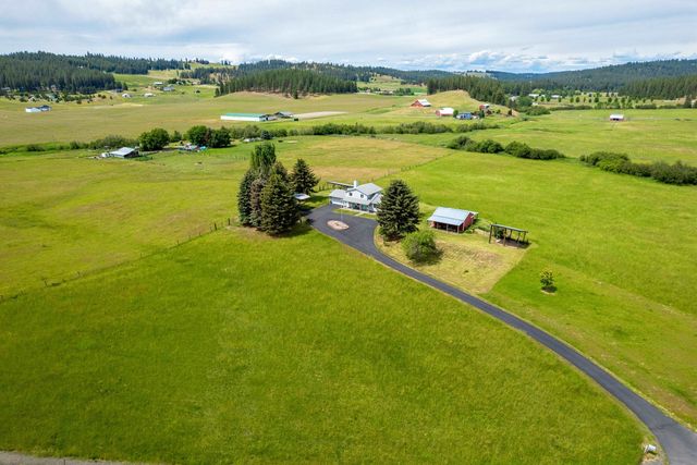 16101 N Mount Spokane Park Dr, Mead, WA 99021