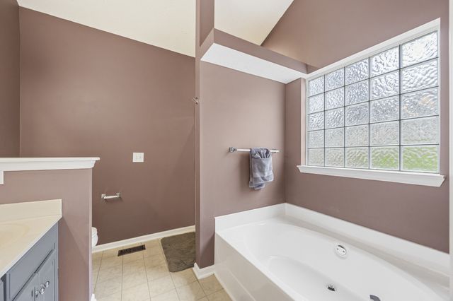 1973 Dunedin Dr, Old Hickory, TN 37138