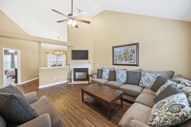 1973 Dunedin Dr, Old Hickory, TN 37138