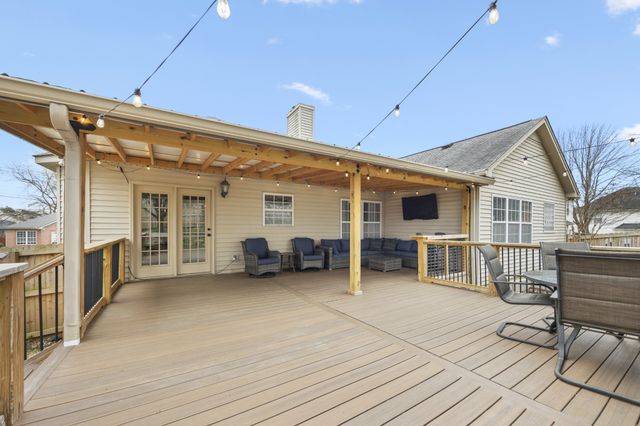 1973 Dunedin Dr, Old Hickory, TN 37138