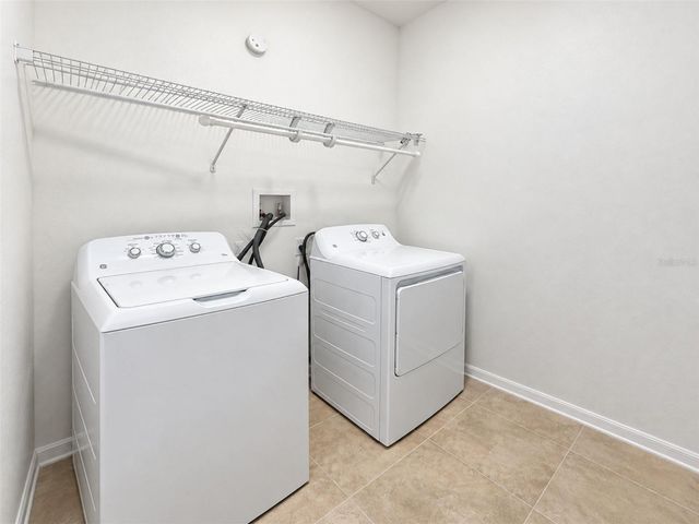 2887 MOONSTONE BEND, Kissimmee, FL 34758