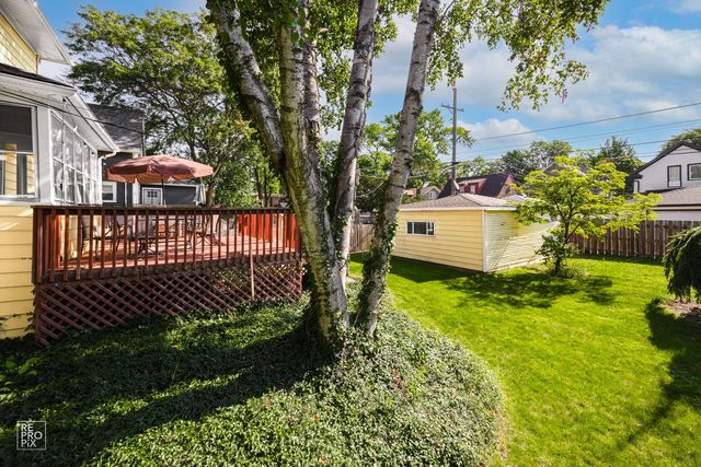 3231 Wesley Avenue, Berwyn, IL 60402