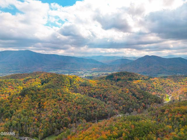 4167 Chamberlain Lane, Sevierville, TN 37862