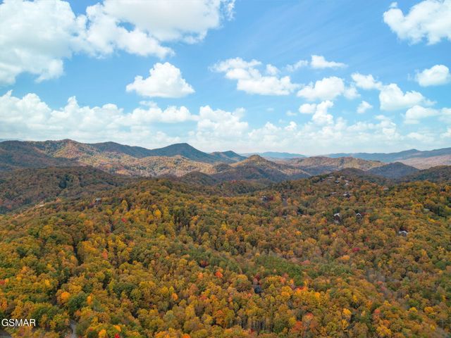 4167 Chamberlain Lane, Sevierville, TN 37862