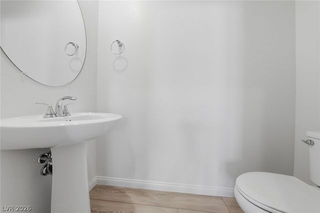 12528 Kings Creek Place, Las Vegas, NV 89138