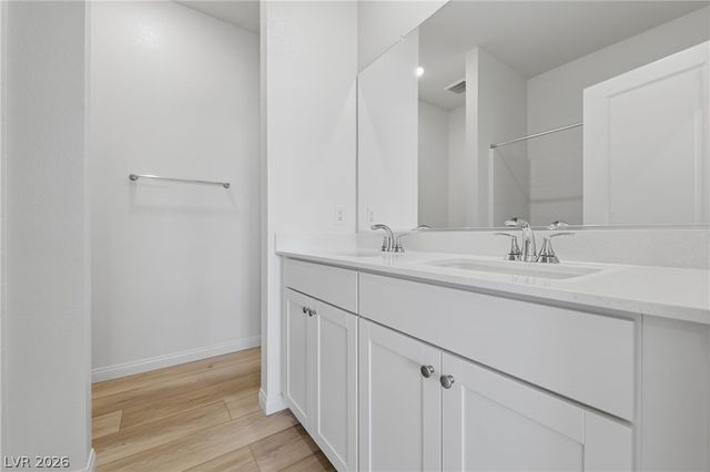 12528 Kings Creek Place, Las Vegas, NV 89138