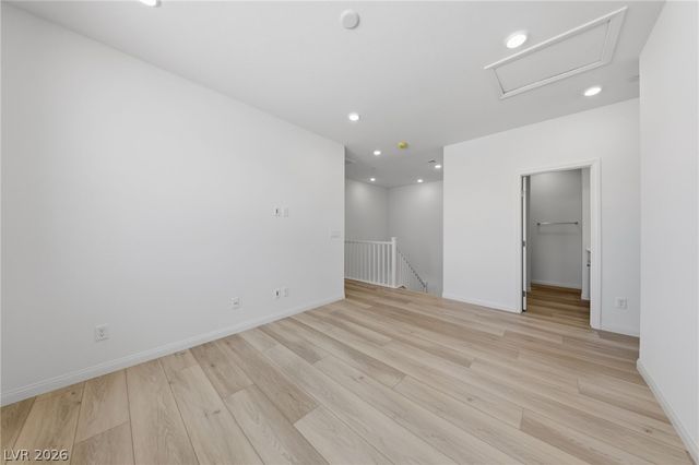 12528 Kings Creek Place, Las Vegas, NV 89138