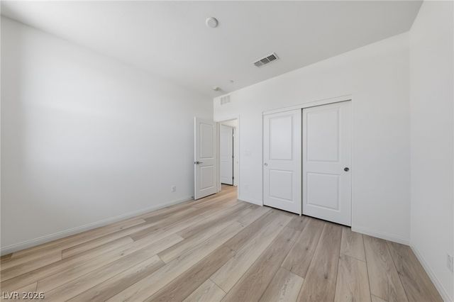 12528 Kings Creek Place, Las Vegas, NV 89138