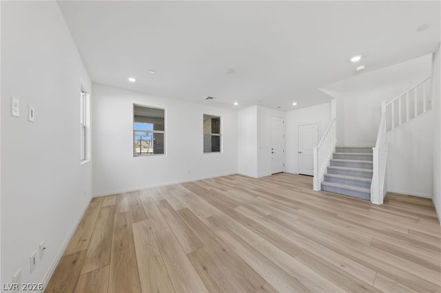 12528 Kings Creek Place, Las Vegas, NV 89138