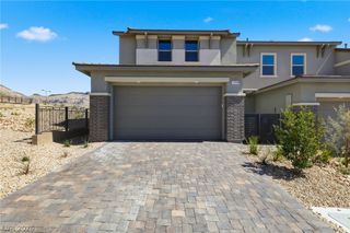 12528 Kings Creek Place, Las Vegas, NV 89138