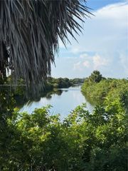 3714 NW 41st Lane, Cape Coral, FL 33993