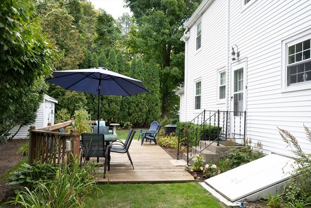 108 Glen Avenue 108, Newton, MA 02459
