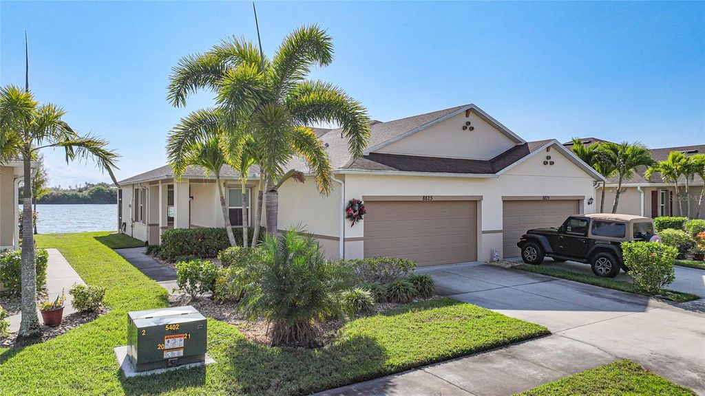 8825 TUSCANY ISLES DRIVE, Punta Gorda, FL 33950