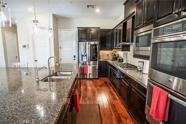 26424 Township, Saugus, CA 91350