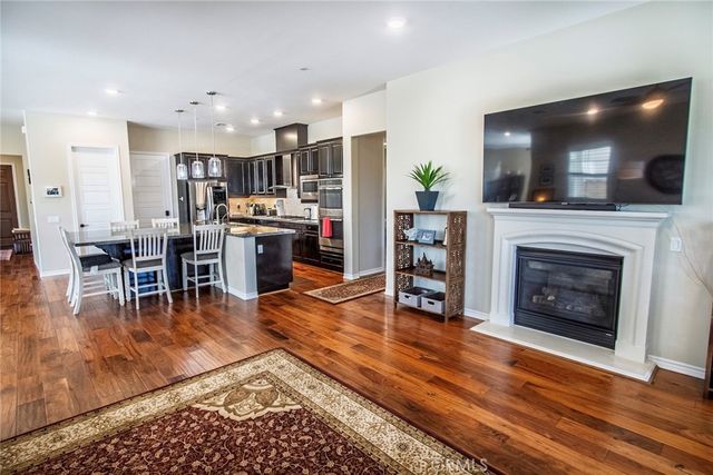 26424 Township, Saugus, CA 91350