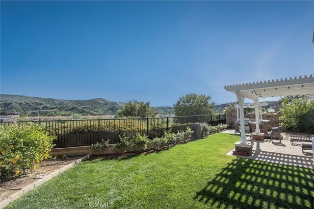 26424 Township, Saugus, CA 91350