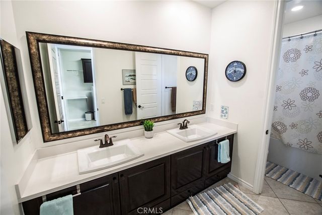 26424 Township, Saugus, CA 91350