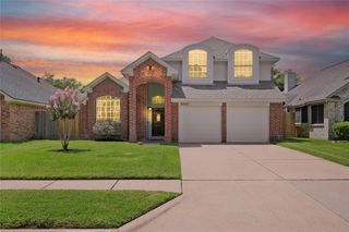 15930 Oak Mountain Drive, Houston, TX 77095