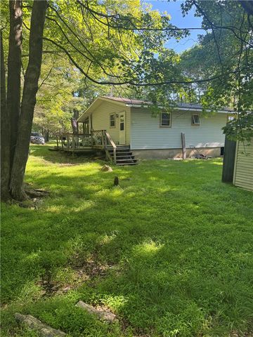 244 Ash Drive, Tobyhanna Twp, PA 18334