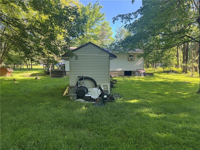 244 Ash Drive, Tobyhanna Twp, PA 18334