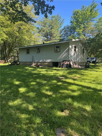 244 Ash Drive, Tobyhanna Twp, PA 18334