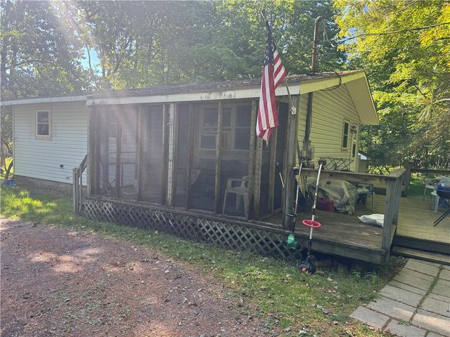 244 Ash Drive, Tobyhanna Twp, PA 18334