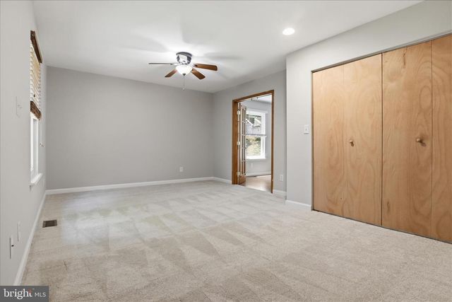 18507 AMIDON AVE, Triangle, VA 22172