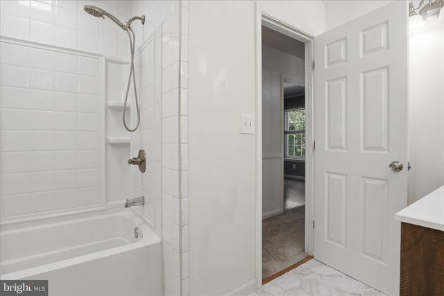 18507 AMIDON AVE, Triangle, VA 22172