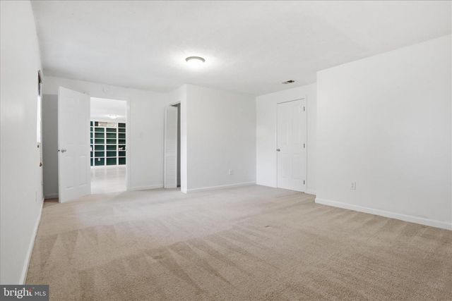 18507 AMIDON AVE, Triangle, VA 22172